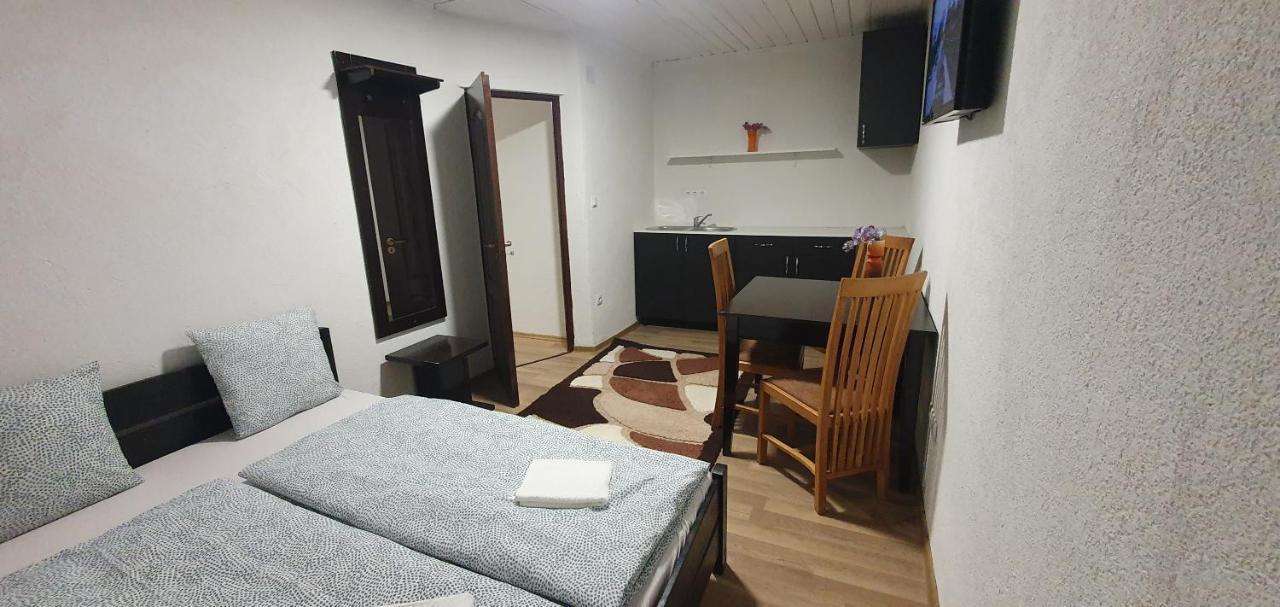 Апартаменты Apartman House Одорхею-Секуйеск Экстерьер фото