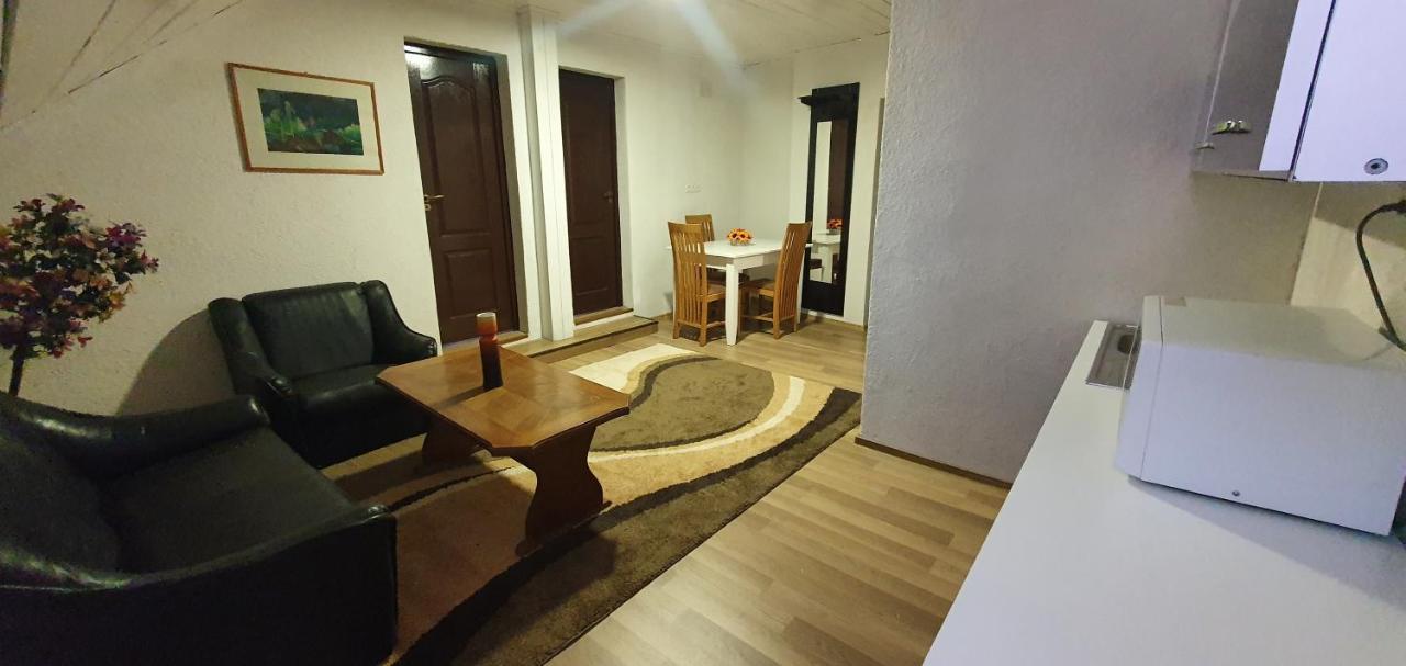 Апартаменты Apartman House Одорхею-Секуйеск Экстерьер фото