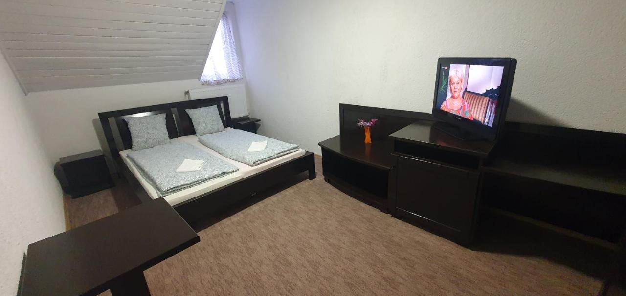 Апартаменты Apartman House Одорхею-Секуйеск Экстерьер фото