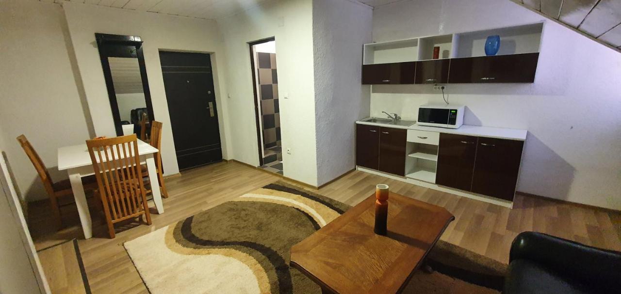Апартаменты Apartman House Одорхею-Секуйеск Экстерьер фото