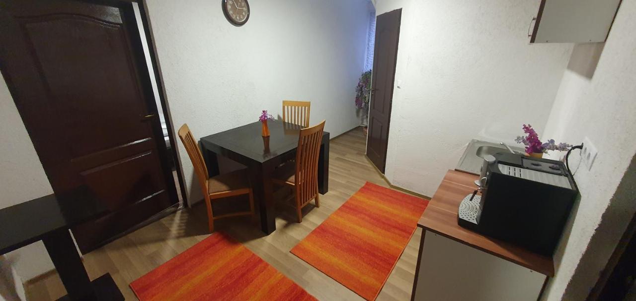 Апартаменты Apartman House Одорхею-Секуйеск Экстерьер фото